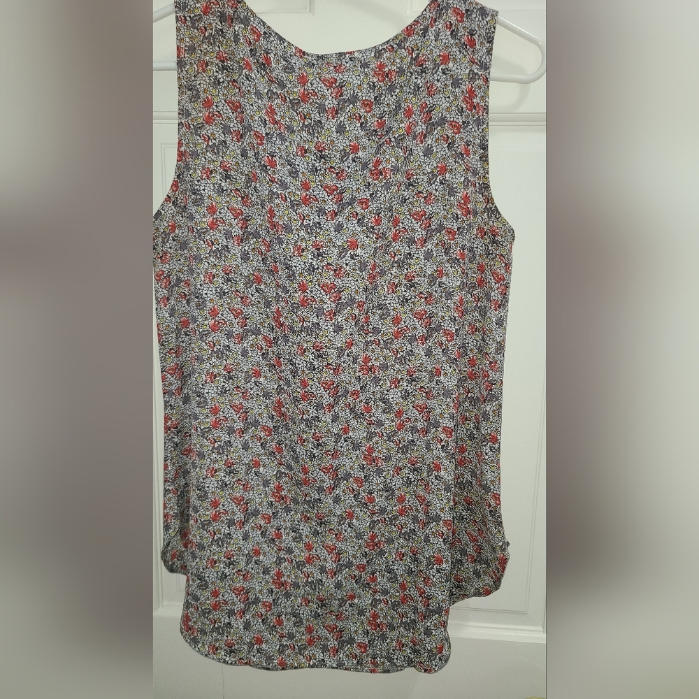 SOLD!! LOFT Floral Tank Top - Gray And Red - Picture 5 of 5
